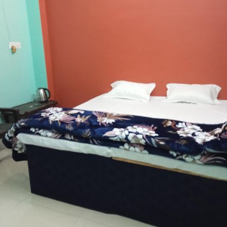 Rastogi Niwas - 3Km Away From Triveni Sangam Villa Prayagraj Exterior photo